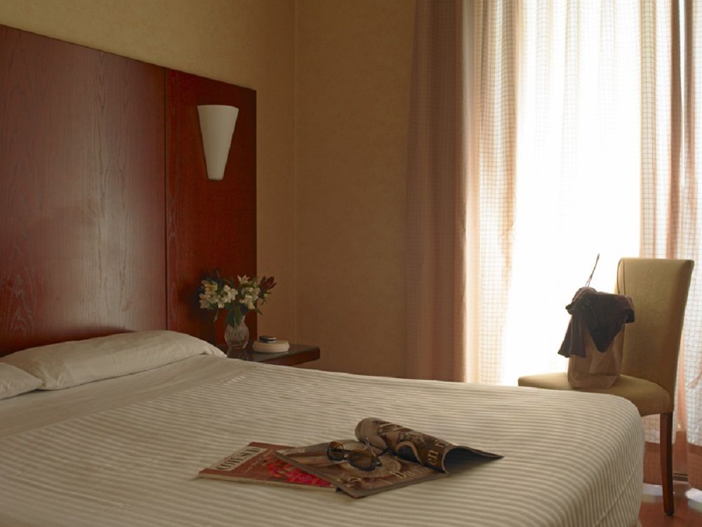 Hotel Arosa Madrid Kamer foto